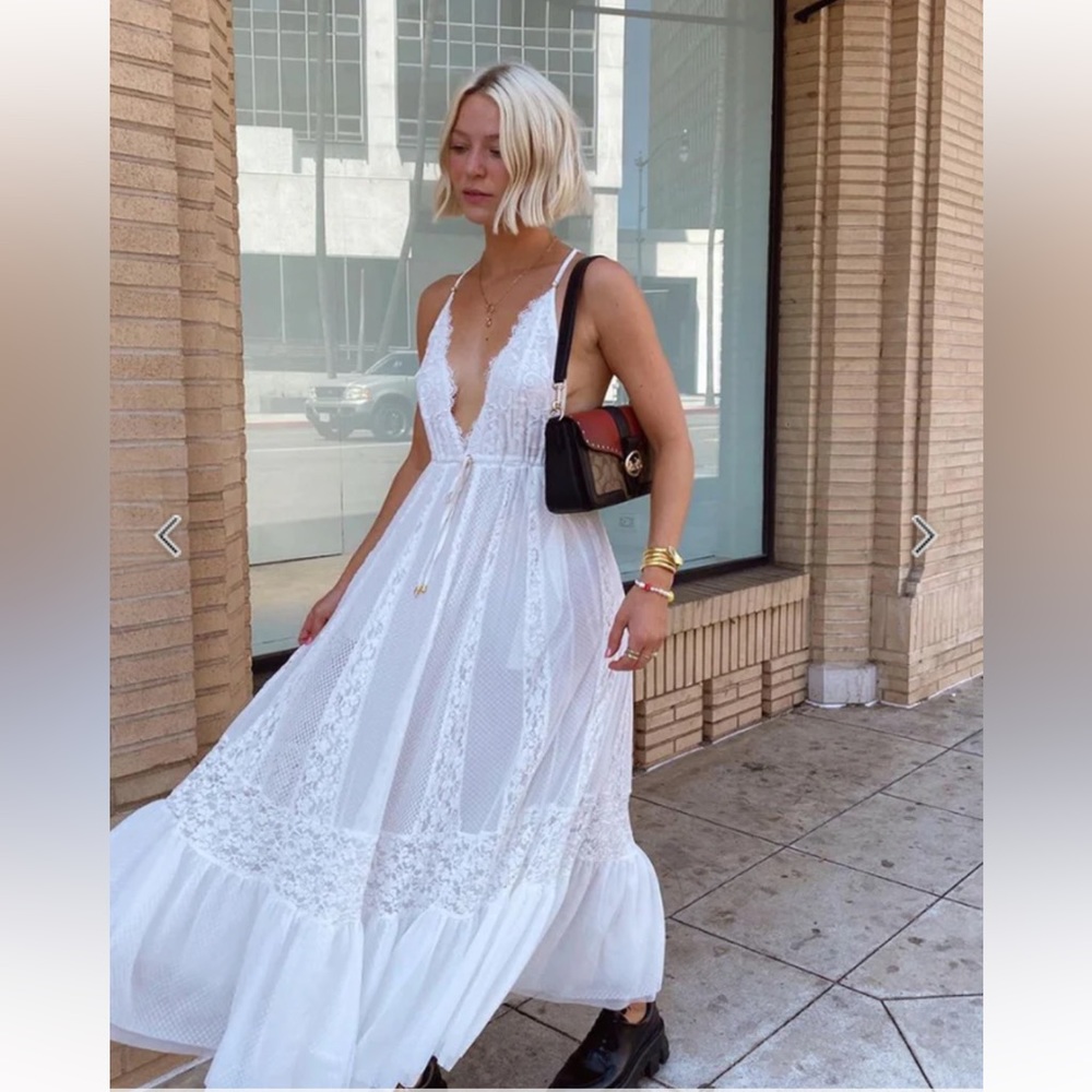 Chic White Lace Midi Dress